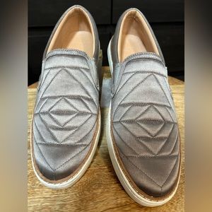 UGG Quilted Gray Satin Slip-on Soleda Sneakers White Sole Women 10